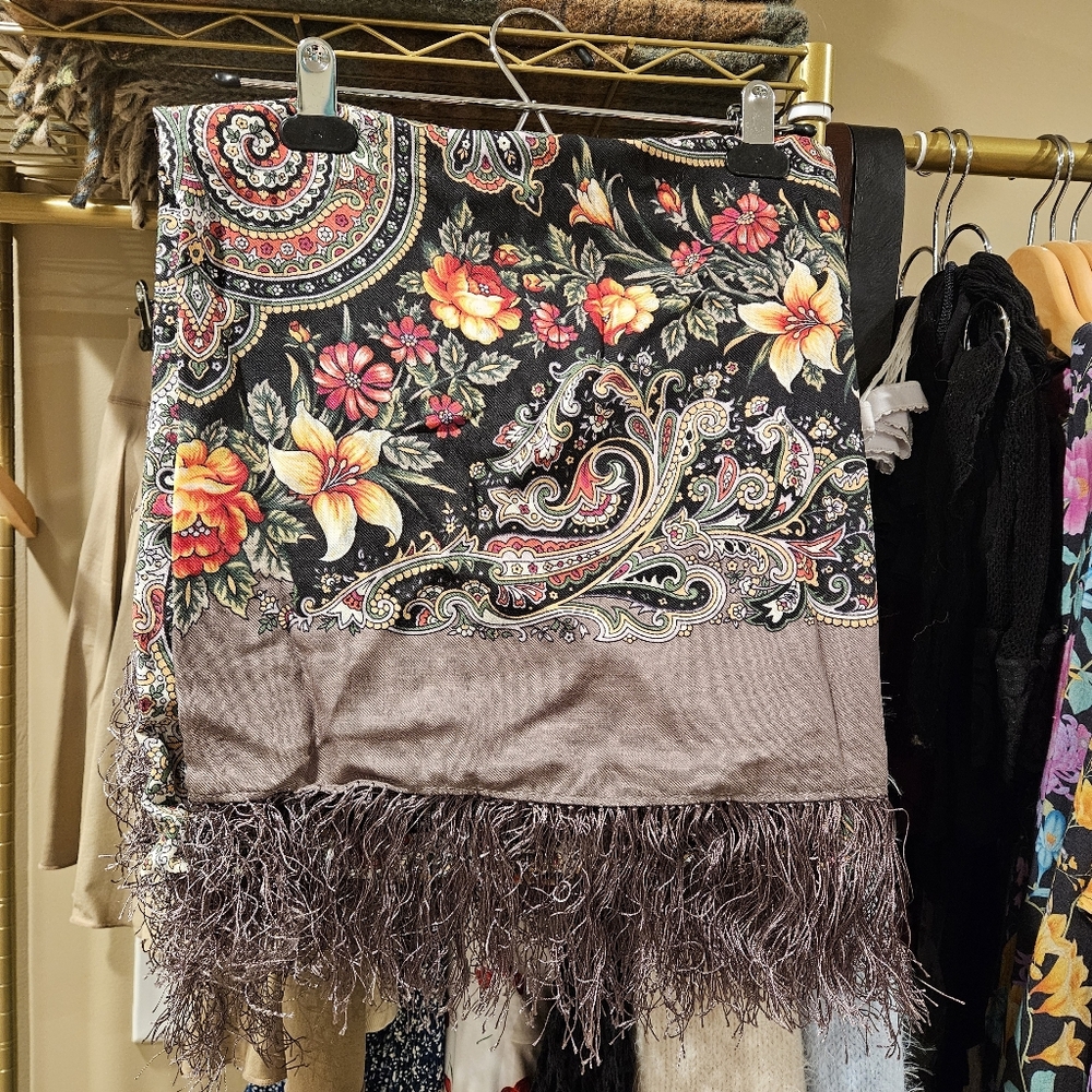 Pavlovo Posad | Wool Shawl